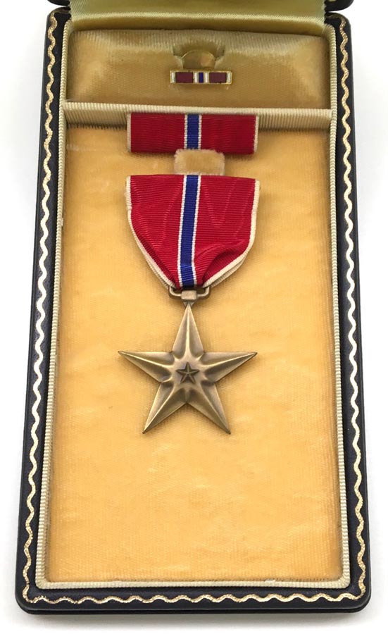 Battlefront Collectibles WW2 U.S. Named Bronze Star Medal Grouping